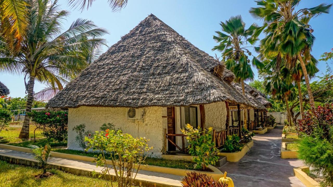 Tanzanite Beach Resort Nungwi Exterior foto